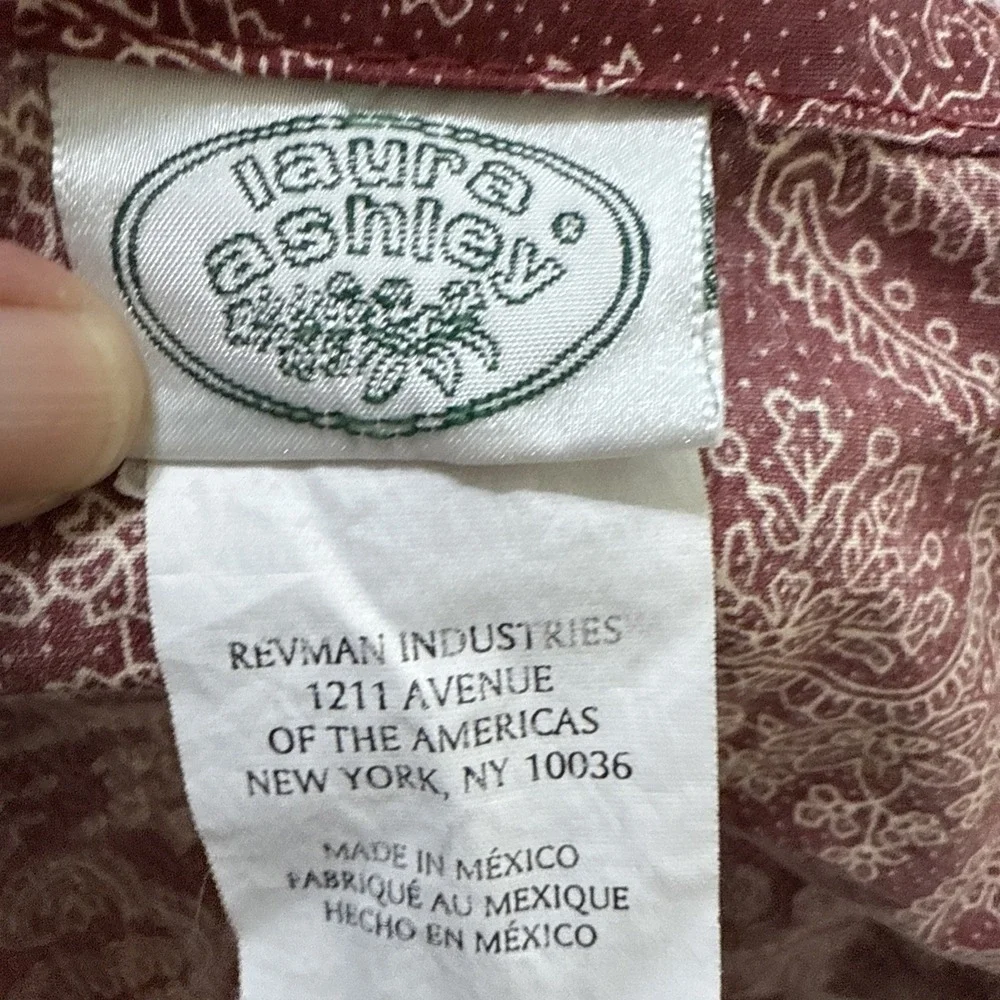 Laura Ashley Queen Bedskirt Paisley Burgundy Split Corner‎ French Country Flaws